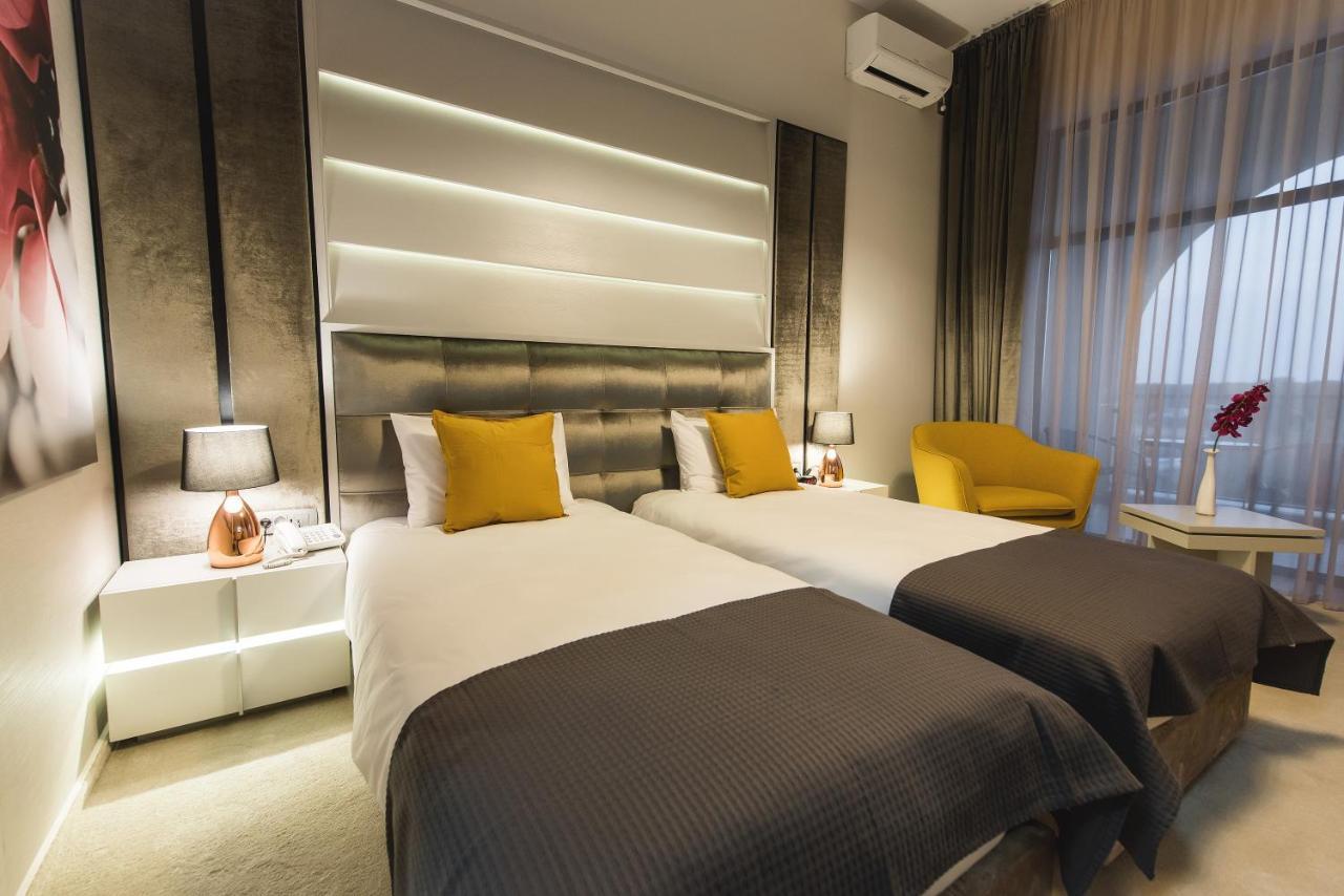 Hotel Edma 亚历山德里亚 外观 照片