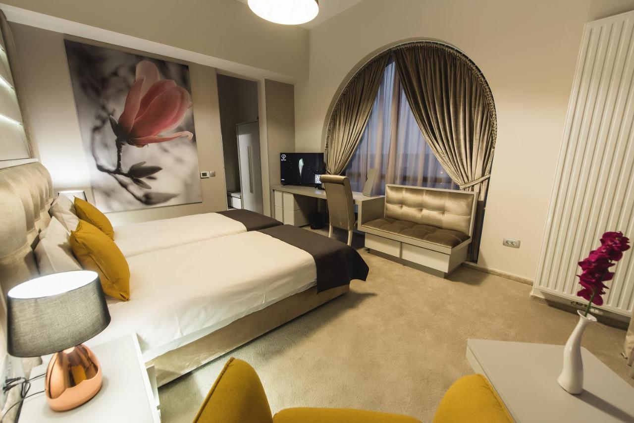 Hotel Edma 亚历山德里亚 外观 照片